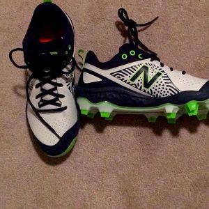 NewBalance baseball cleats